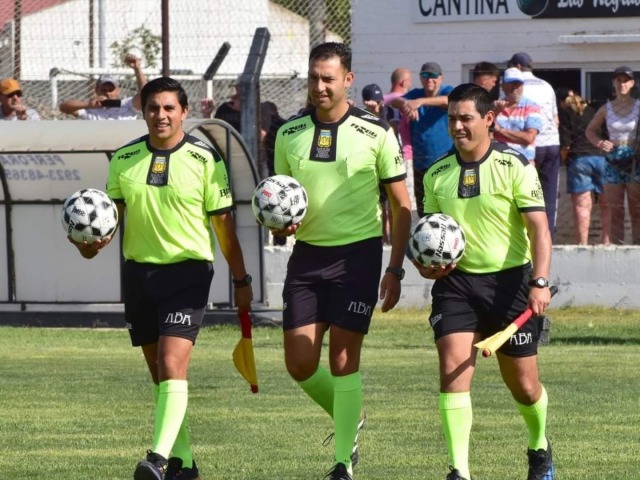 Lucas De Dios, de Dorrego, arbitrar� Embajadores - Racing